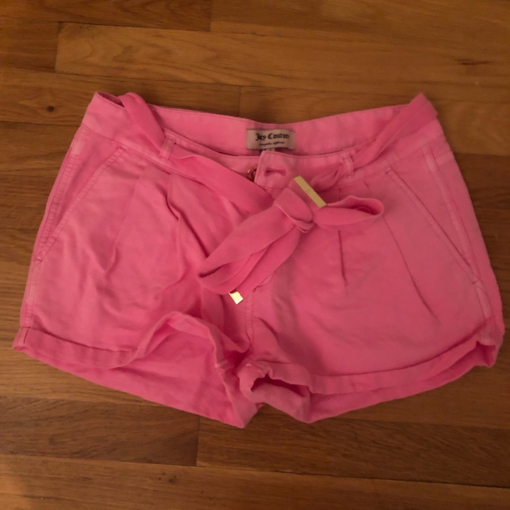 Juicy couture size 4 tie pink wash short